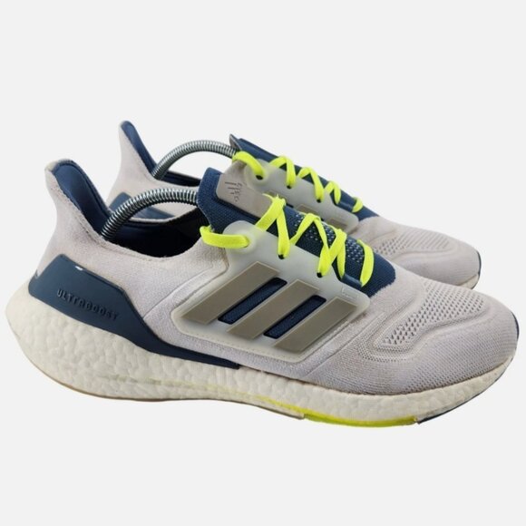 Adidas Ultraboost 22 White Grey Linen Volt Green Running Sneakers Men’s Sz 12.5